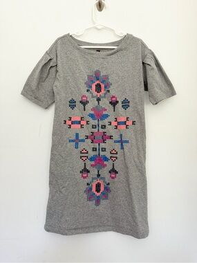 Tea Collection Gray Tee Dress with Pink & Blue Digital Flowers Graphic Girl’s 7